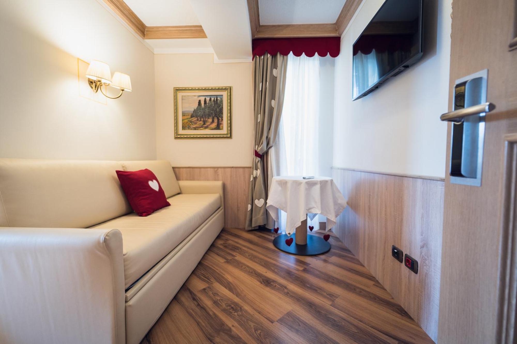 Hotel Alle Alpi Моена Екстериор снимка
